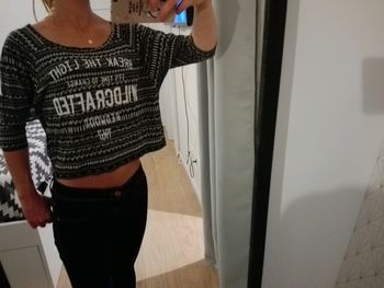 Tee shirt court noir et gris imprimés ethniques Pull&bear