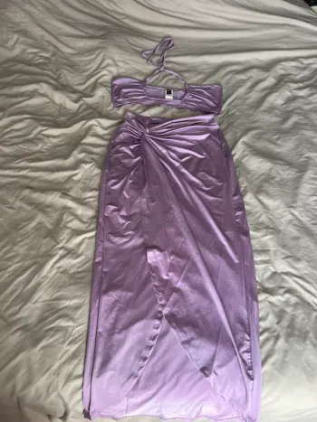 Ensemble Lila