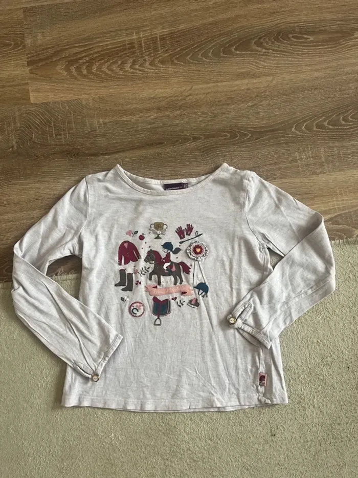 Jolie tee-shirt manche longue Sergent Major 7ans 🐴