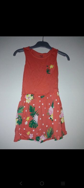 Robe kiabi taille 4 ans
