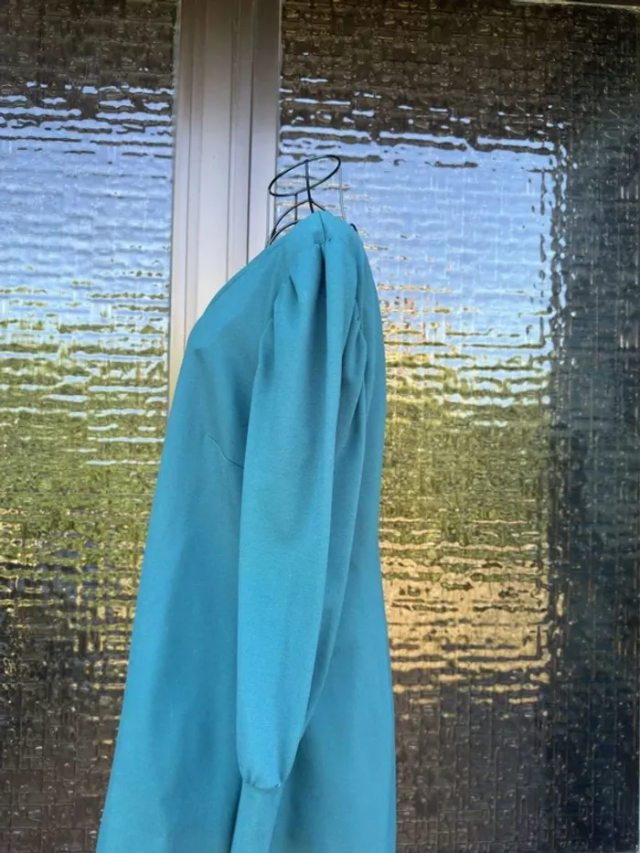 Robe Bleu-Verte Manches Longues Bouffantes - photo numéro 10