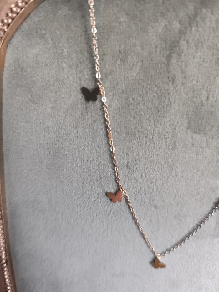 Collier papillon - photo numéro 2