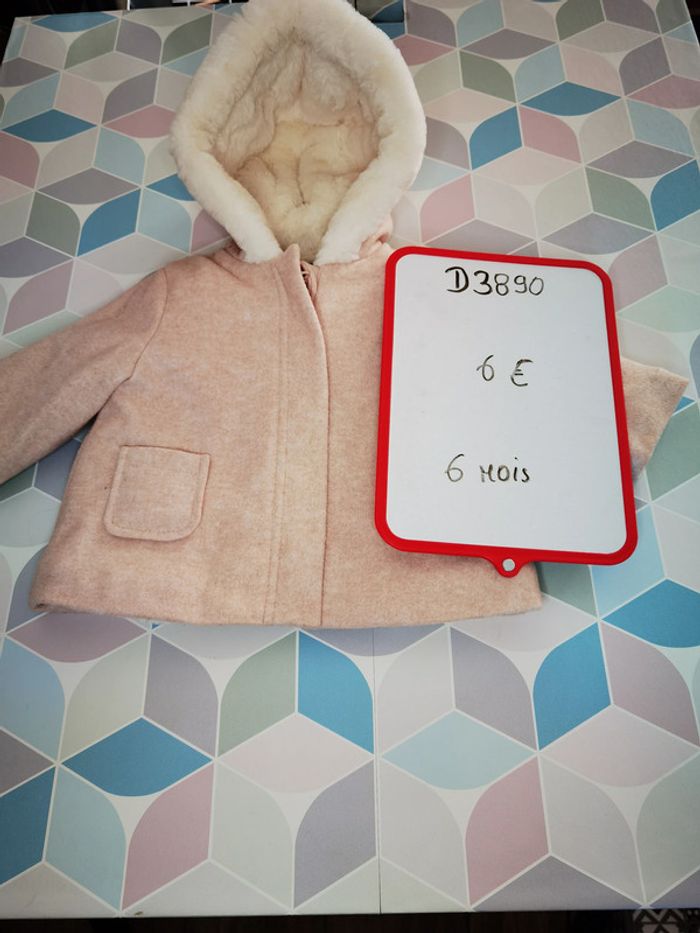 D3890 - manteau fille 6 mois - photo numéro 4