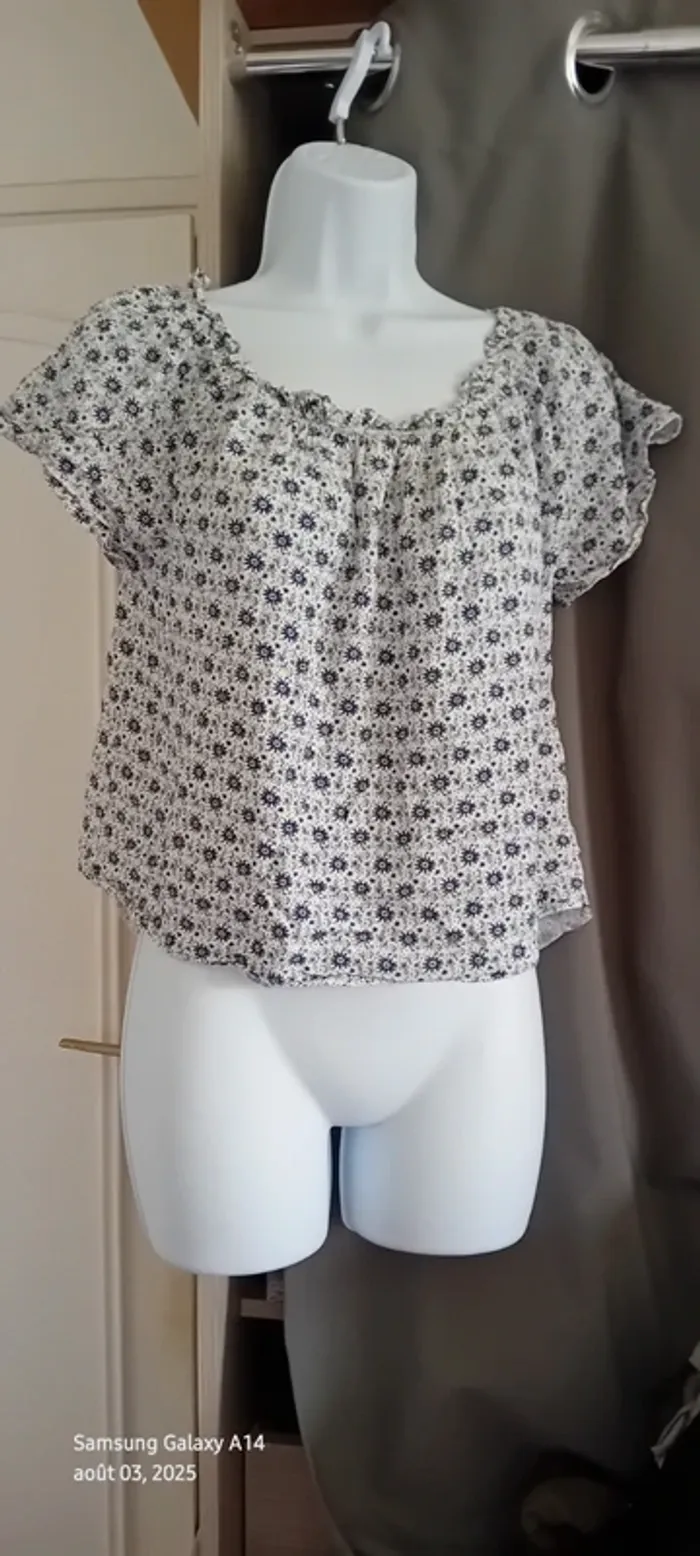 Blouse courte large col Bardot elastique potif fleurs bleu femme 38 clockhouse - photo numéro 2