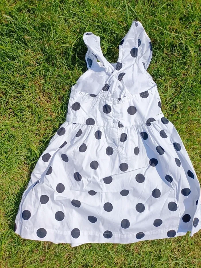 Magnifique robe - photo numéro 3