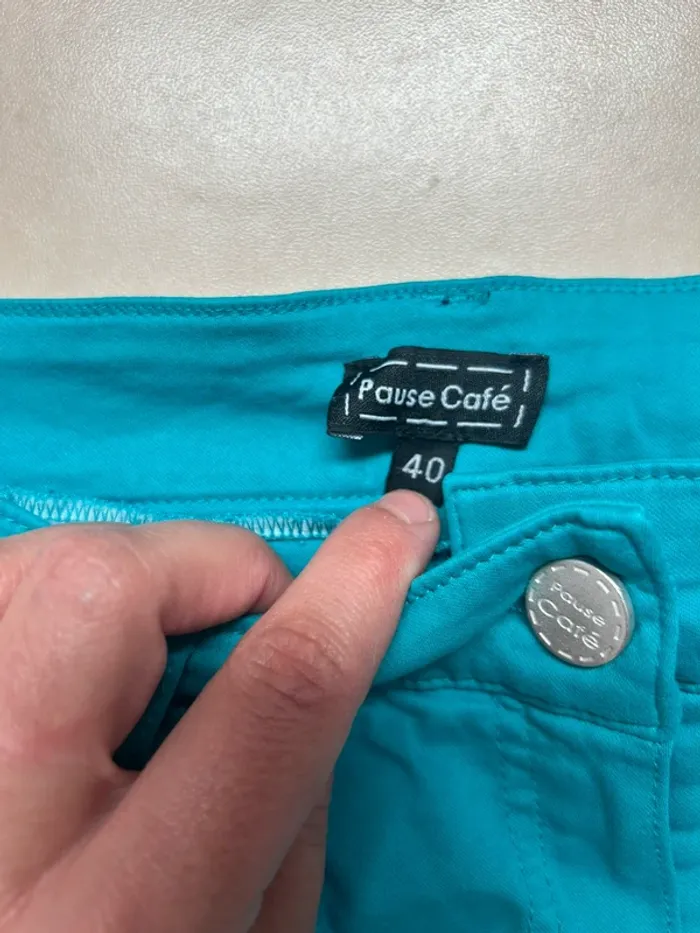 Pantacourt bleu femme taille 40 pause café - photo numéro 3