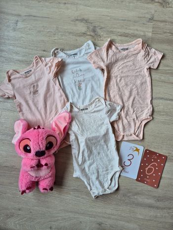 Lot de 4 bodies manches courtes orchestra 36 mois