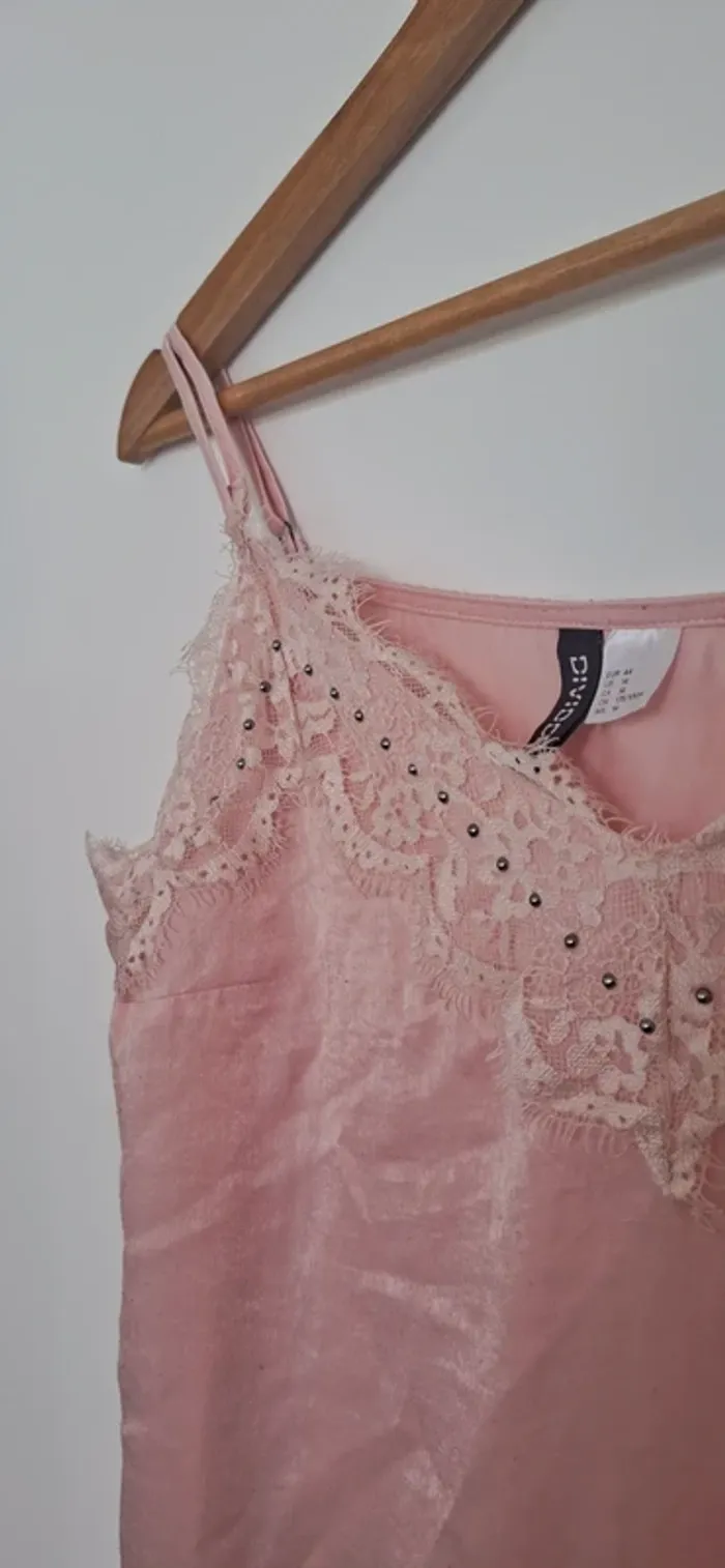 Caraco bohème chic rose effet soie – dentelle délicate - photo numéro 3