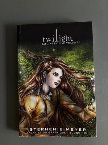 Livre Twilight fascination volume 1