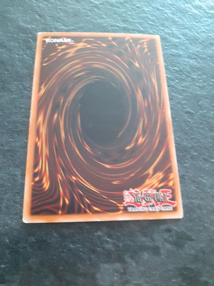 Carte Yu-Gi-Oh ! Invitation au sommeil des ténèbres SDP-F082 - photo numéro 2