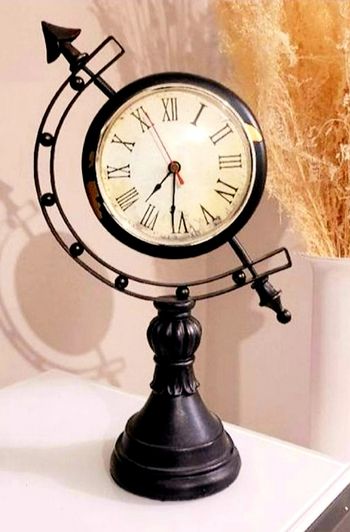 Horloge Globe comme Neuf
