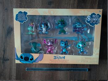 Pack deluxe 8 figurines Disney Stitch neuf