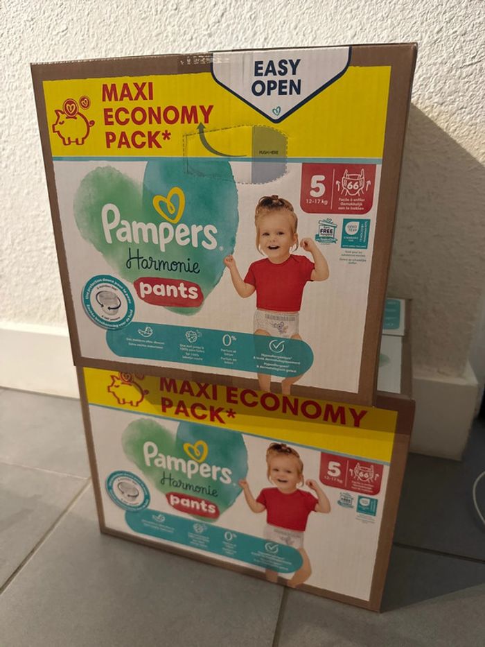 Lot Éco Pampers Harmony Pants T5 12-17kg 2x66 couches