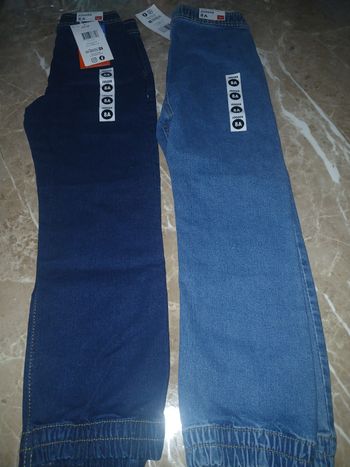 Lot 2 jeans garçon 8ans