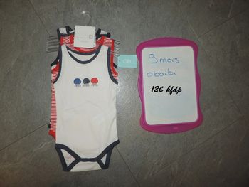 lot de 3 bodys obaibi taille 9 mois neuf
