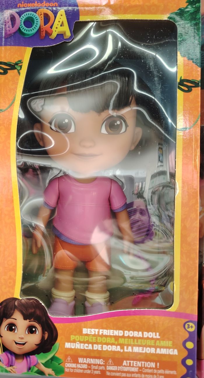 Poupée Dora l'exploratrice 30 cm neuf