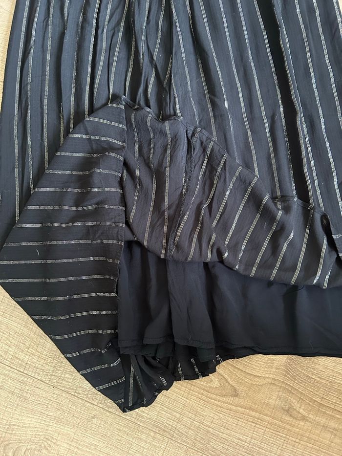 Jupe noire et brillante mi longue LPB Woman taille 38 TBE - photo numéro 9