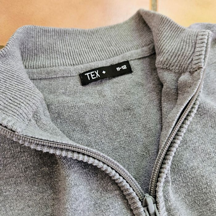 Gilet gris - 11/12 ans - photo numéro 2