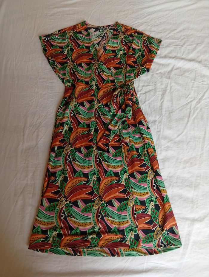 Robe croisée sfera collection  taille s