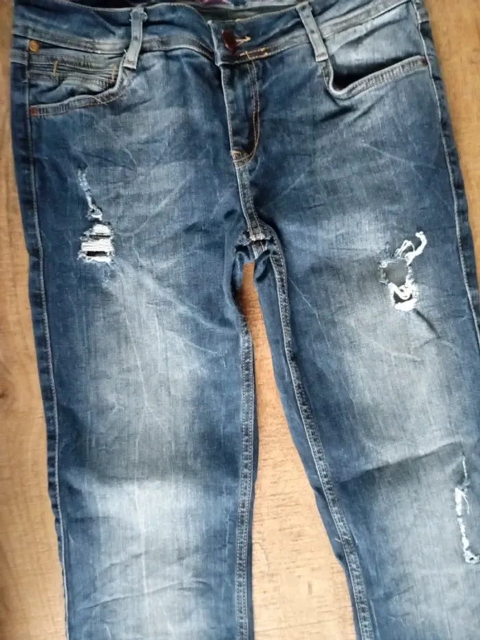 Jean 40 - photo numéro 2
