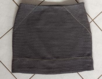 Vends jupe courte hiver doublée 