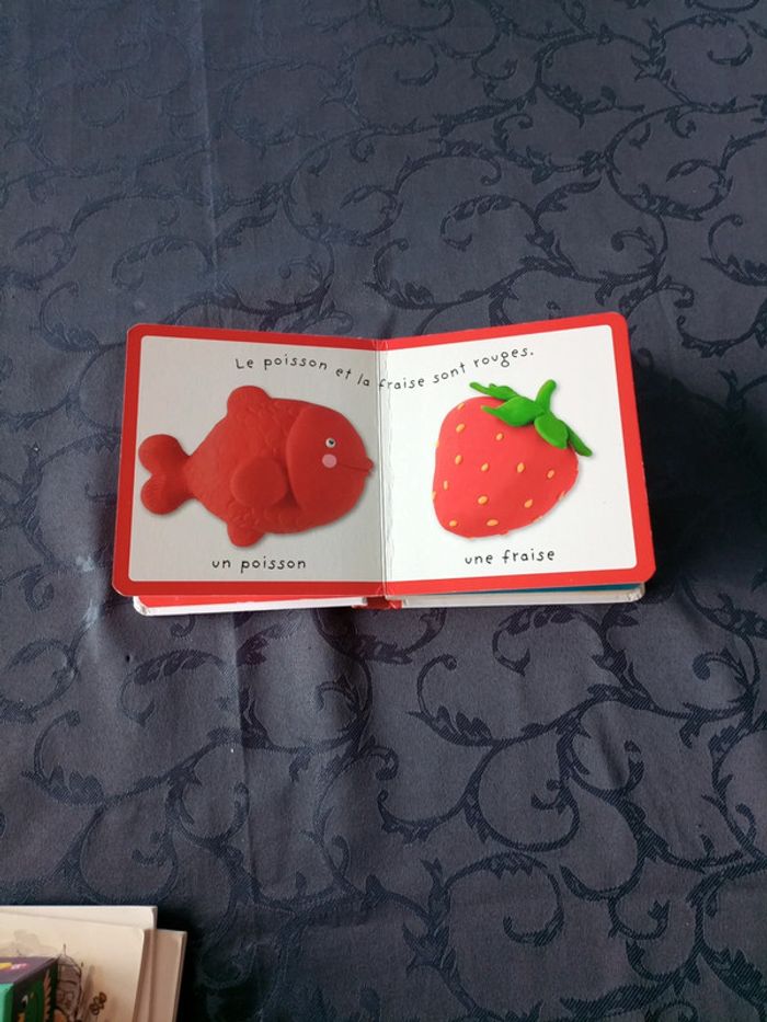 Livre l'imagerie des bébés Les couleurs - photo numéro 2