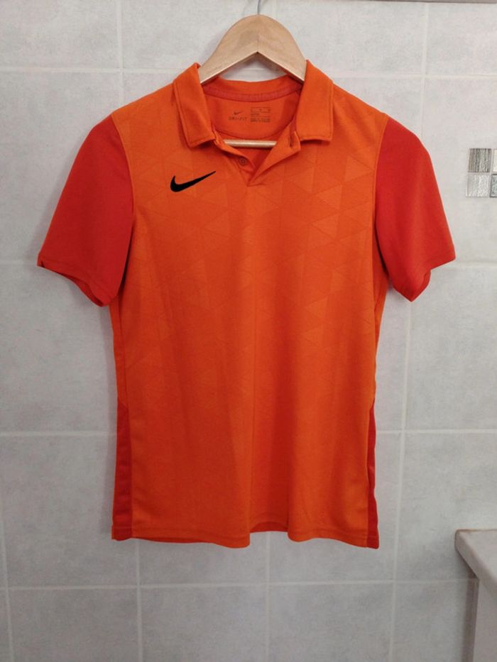 Tee shirt Nike 14 ans excellent état