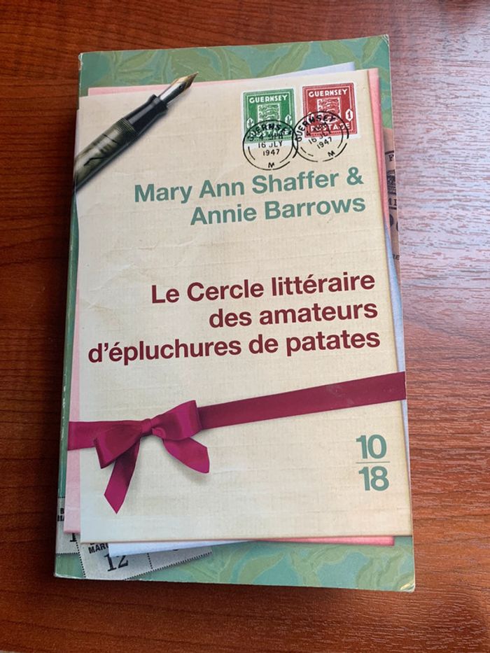 Livre Le Cercle littéraire des amateurs d’épluchures de patates Mary Ann Shaffer et Annie Barrows