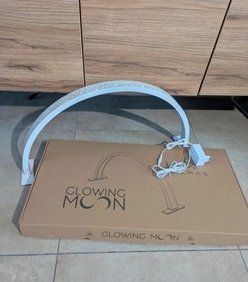 Lampe glowing moon Almas