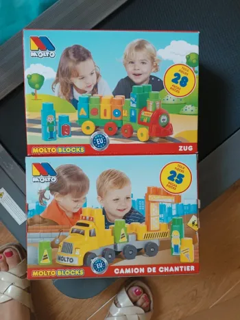 Moltoblocks neuf train et camion de chantier