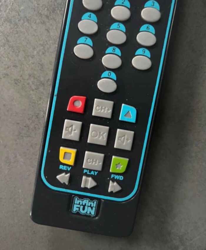 Telecommande jouet bébé interactif - photo numéro 3