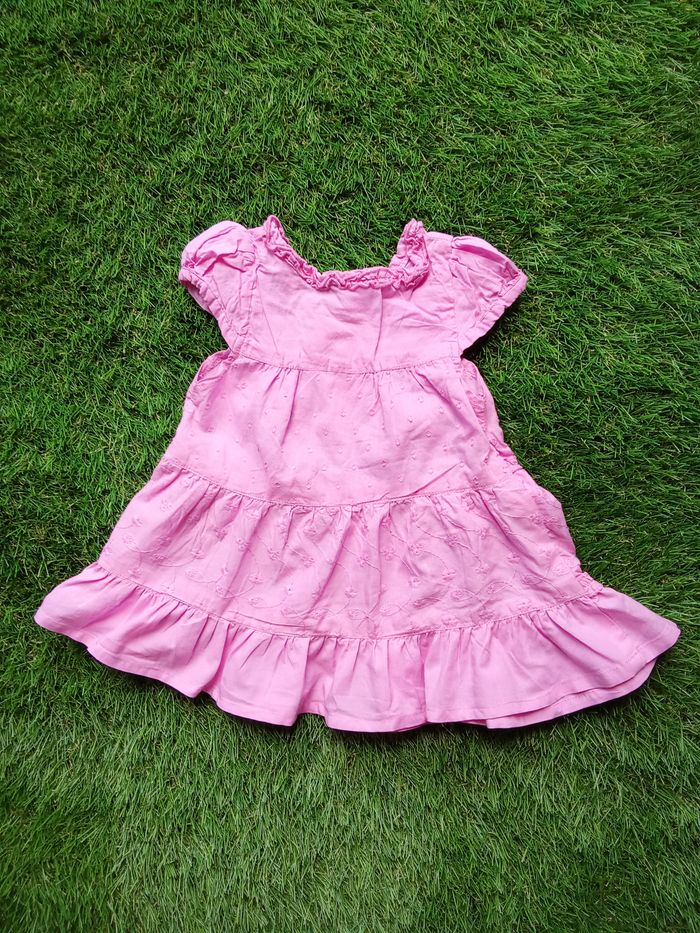 Robe rose à volant - photo numéro 3