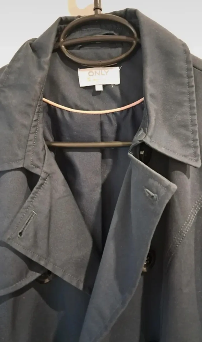 Trench bleu marine - photo numéro 7