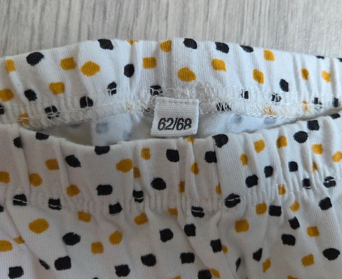 🌸 Legging avec petit carré 3 mois 🌸 - photo numéro 3