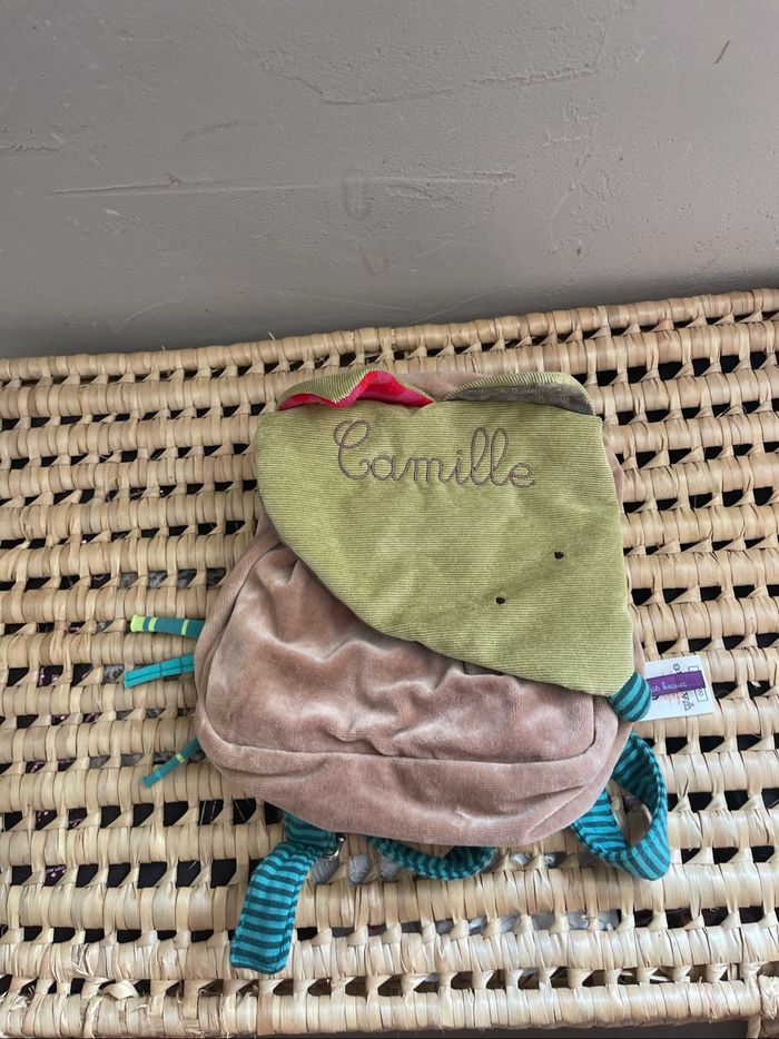 Cartable crèche Brodée prénom Camille - Les vilains pas beaux - photo numéro 2