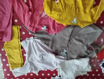 Lot de vêtements 6 mois