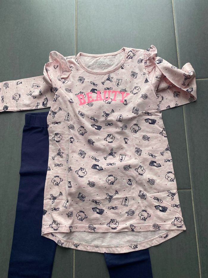 Pyjama 2 pièces Disney princesse 👸 5-6 ans - photo numéro 2