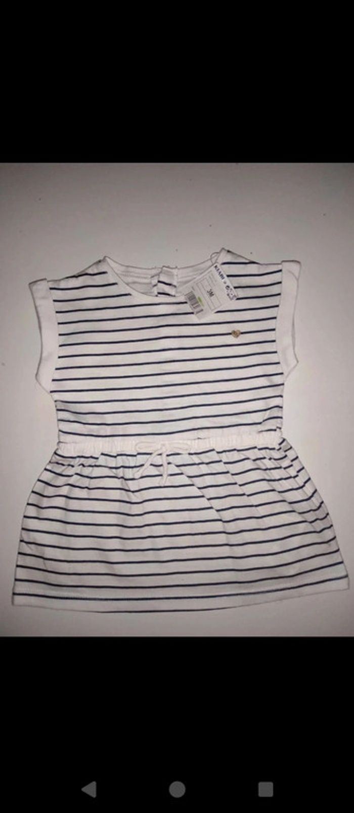 Robe fille 3 mois Kiabi