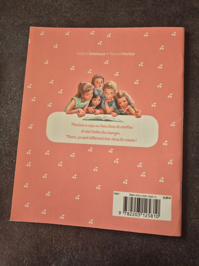 Livre enfants titre Martine fait de la cuisine - photo numéro 2