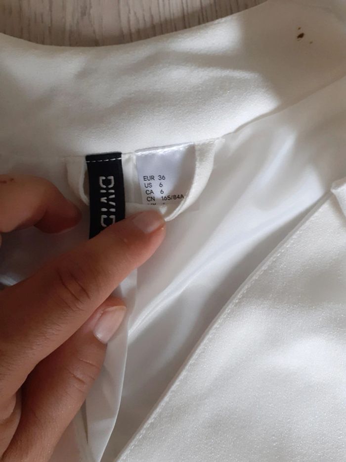 Veste blanche - photo numéro 3