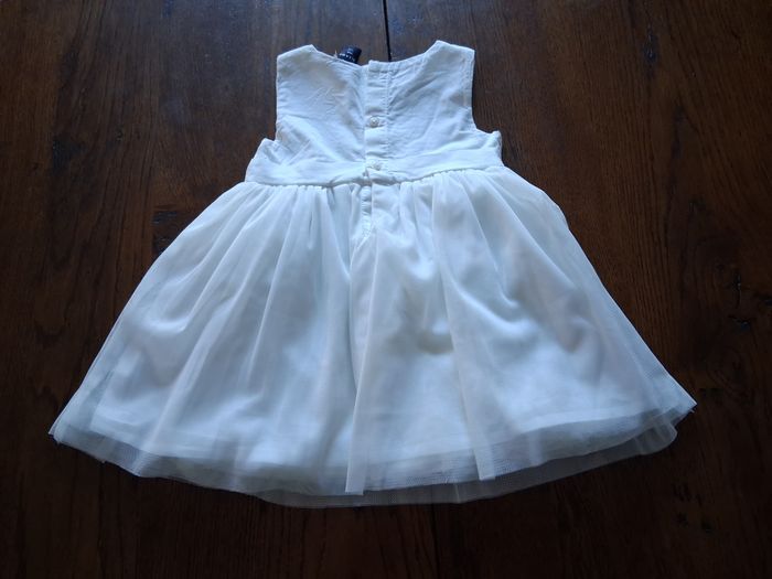 Robe de cérémonie blanche pour bébé de marque Kiabi - photo numéro 2