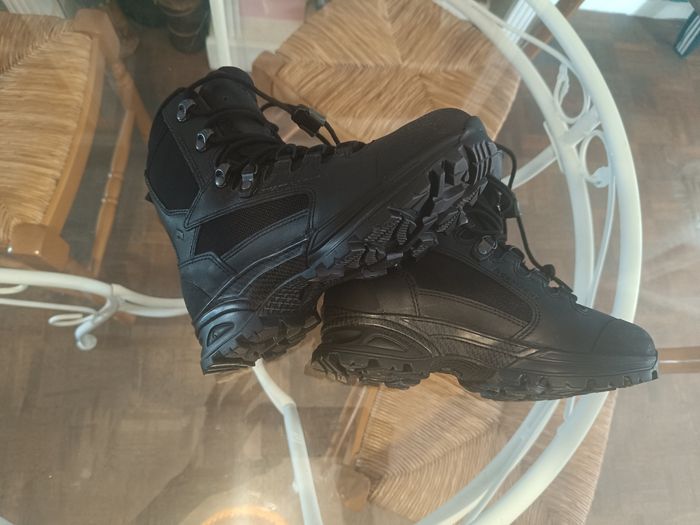 Chaussure haix scout Black taille 36. Prix 70€ - photo numéro 2