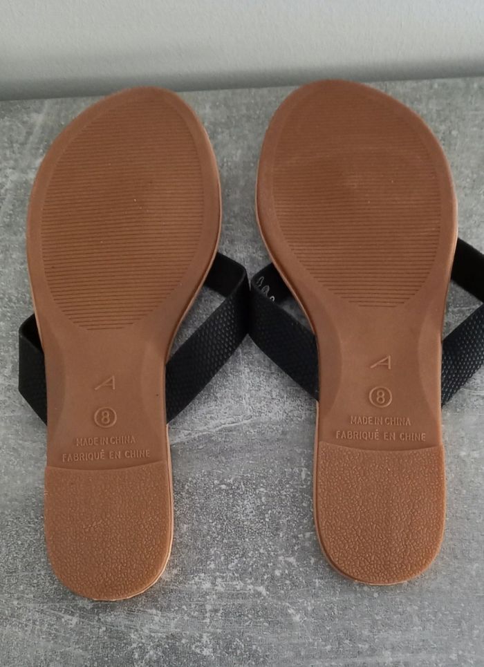 Tongs confortables NEUVES p38 - photo numéro 3
