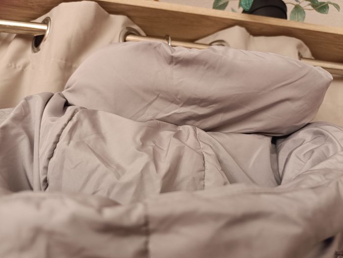 DOUDOUNE MODE FEMME ENTIÈREMENT NEUVE AVEC L ÉTIQUETTE - photo numéro 5