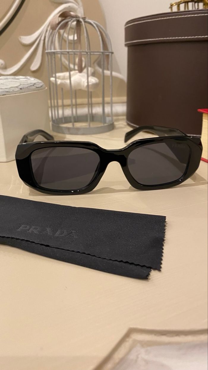 Lunette prada noir - photo numéro 6