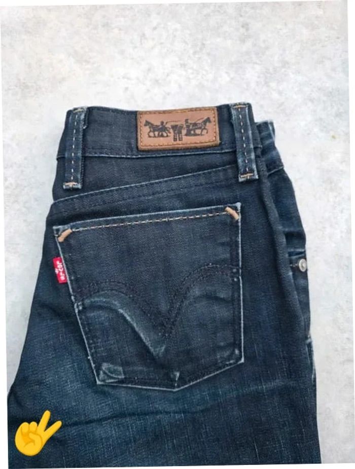 Short Levi's 627 W26 FR36 Bleu marine Femme Women #SHO009B - photo numéro 2