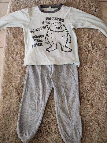 Pyjama taille 4 ans