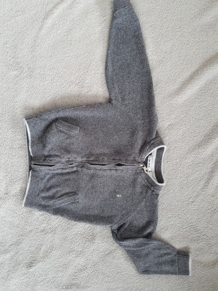 Gilet gris