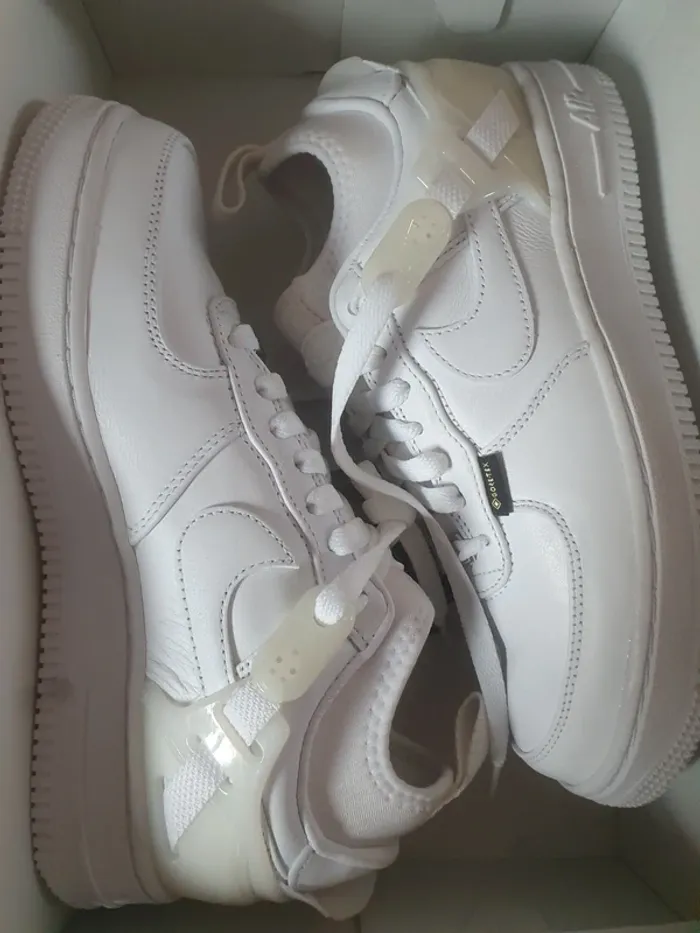 Nike Air Force 1 "Gore-Tex" full white(38.5) - photo numéro 9