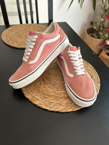 Baskets Vans T38,5